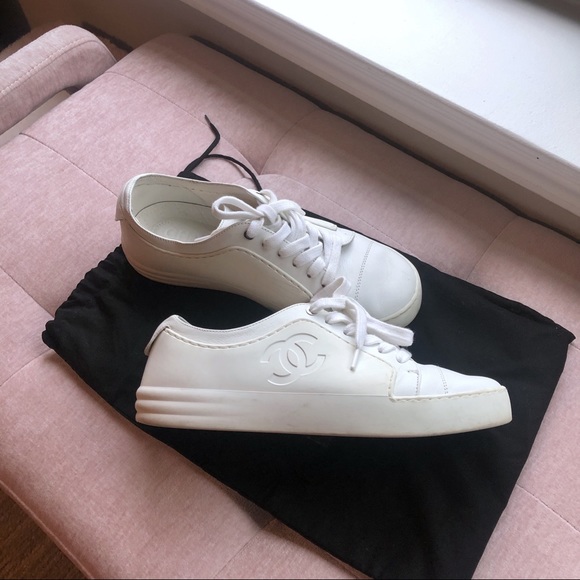 CHANEL Shoes - Chanel White Leather CC Sneakers 36